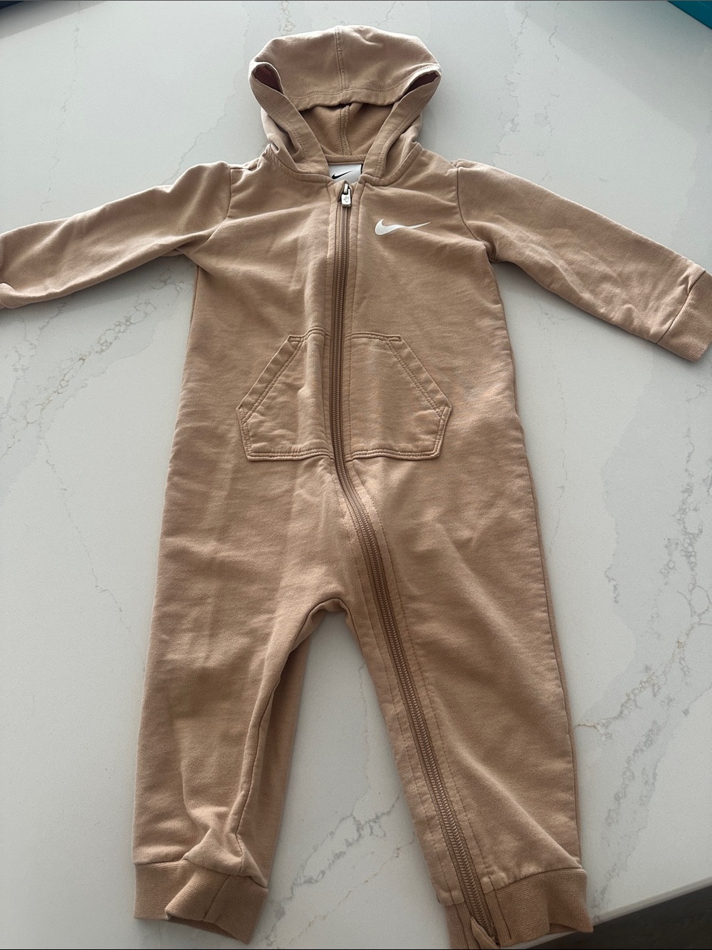 Nike Tan Zippered Long Sleeve one piece hooded romper size‎ 18 months